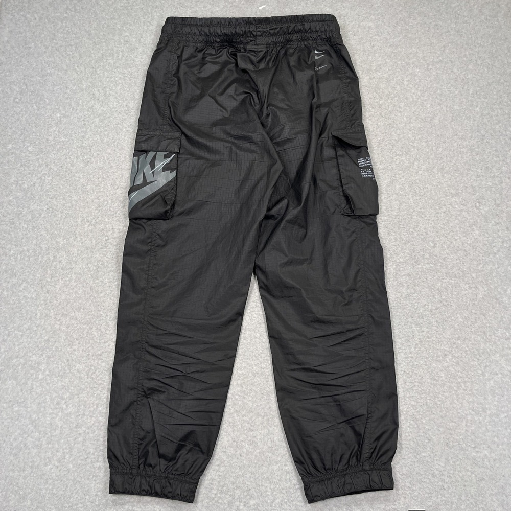 Nike Sportswear Swoosh Pants Mens Medium Black Woven Cargo Joggers CU3562-010 - Picture 2 of 16